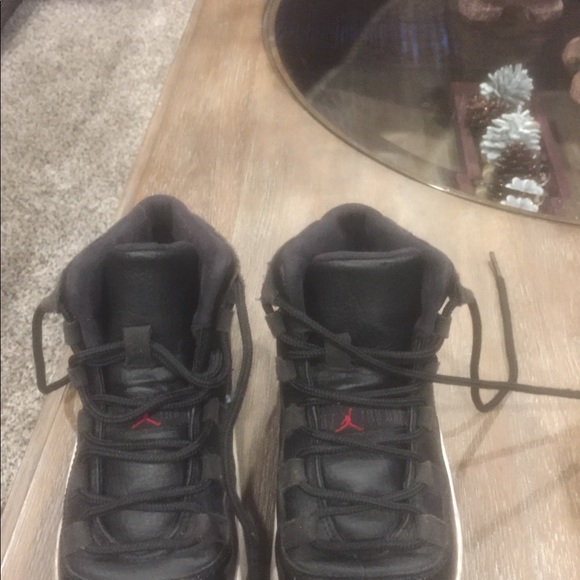 Little kid Jordans size US12C UK 11.5 - Picture 2 of 2